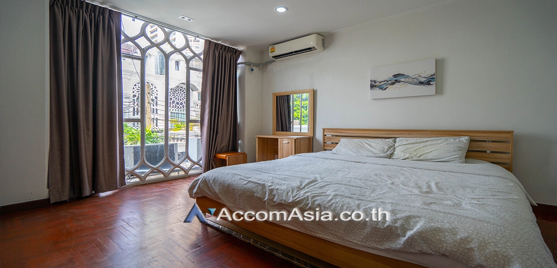 9  5 br House For Rent in Sukhumvit ,Bangkok BTS Ekkamai at Ekkamai Villas AA17168