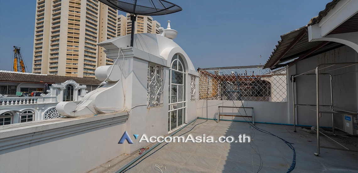 7  5 br House For Rent in Sukhumvit ,Bangkok BTS Ekkamai at Ekkamai Villas AA17168