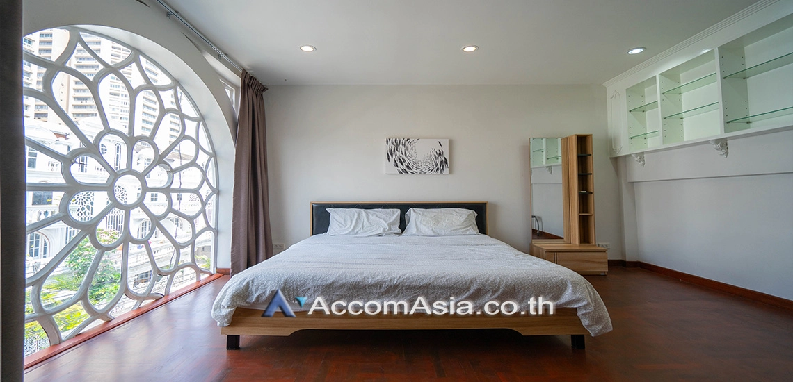 11  5 br House For Rent in Sukhumvit ,Bangkok BTS Ekkamai at Ekkamai Villas AA17168
