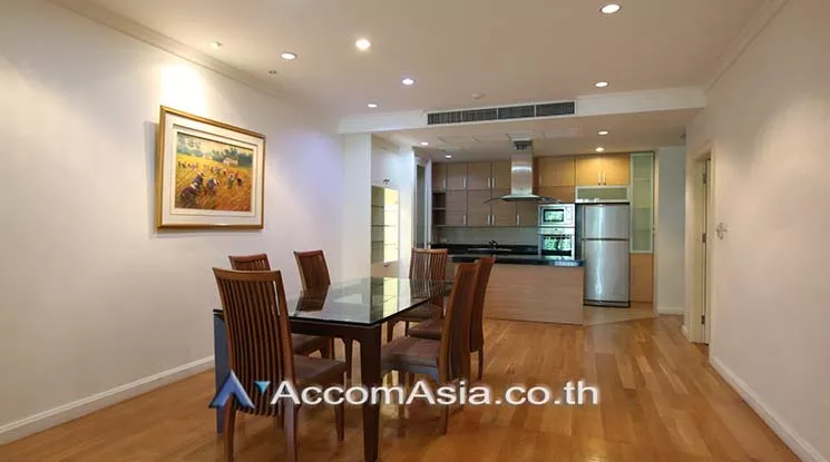 unit 2 Bedrooms  Condominium For Rent in Sukhumvit, Bangkok  near BTS Phrom Phong (AA17184)