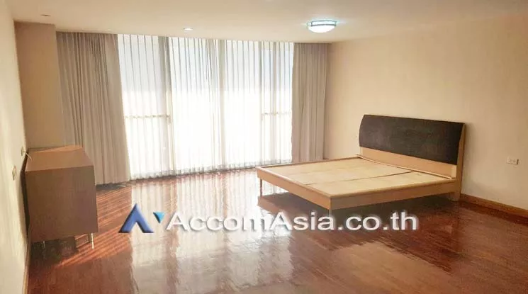  1  3 br Apartment For Rent in Sukhumvit ,Bangkok BTS Phrom Phong at Family Size Desirable AA17190