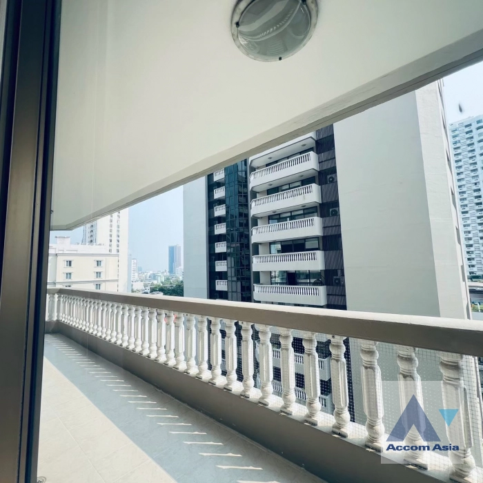  1  3 br Apartment For Rent in Sukhumvit ,Bangkok BTS Phrom Phong at Family Size Residence Starting at 280 Sqm AA17190