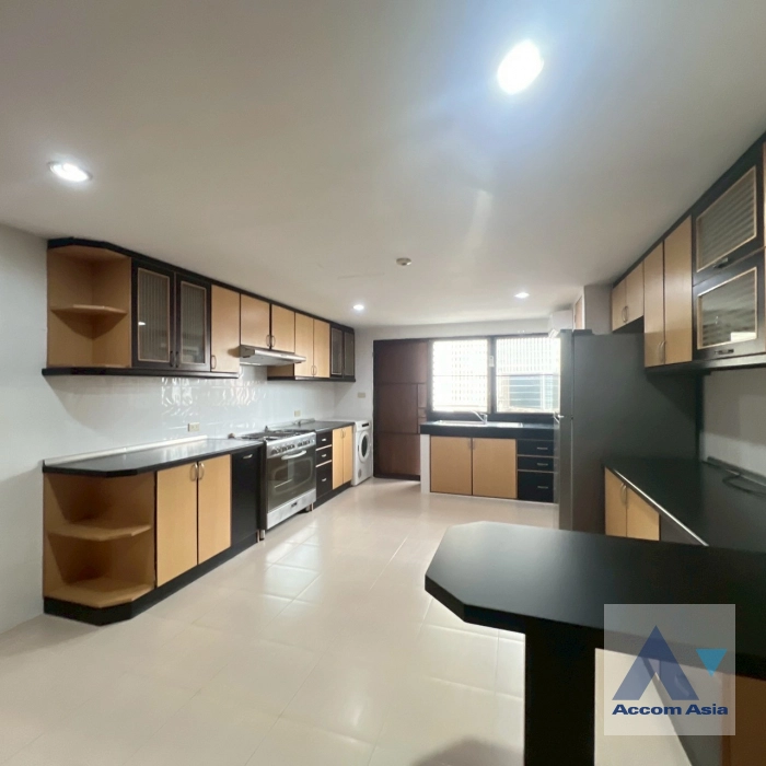 5  3 br Apartment For Rent in Sukhumvit ,Bangkok BTS Phrom Phong at Family Size Residence Starting at 280 Sqm AA17190