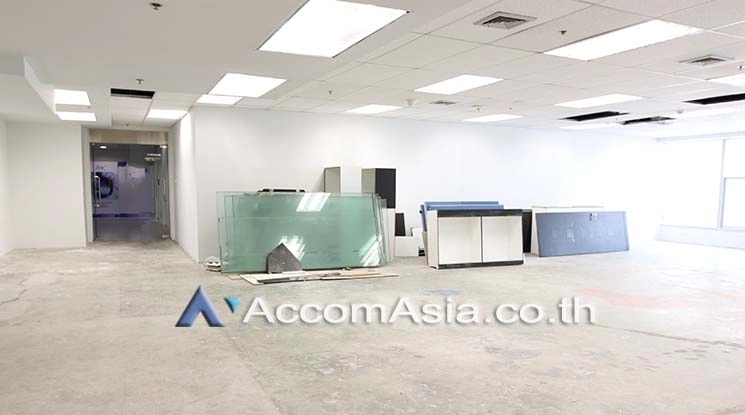  2  Office Space For Rent in Sathorn ,Bangkok BTS Chong Nonsi at Empire Tower AA17194