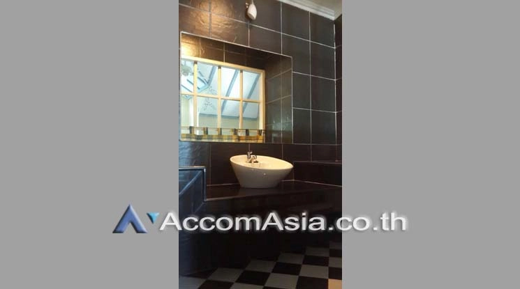 14  3 br Townhouse For Rent in Bang Na ,Bangkok BTS Bearing at Fantasia Villa 2 AA17201