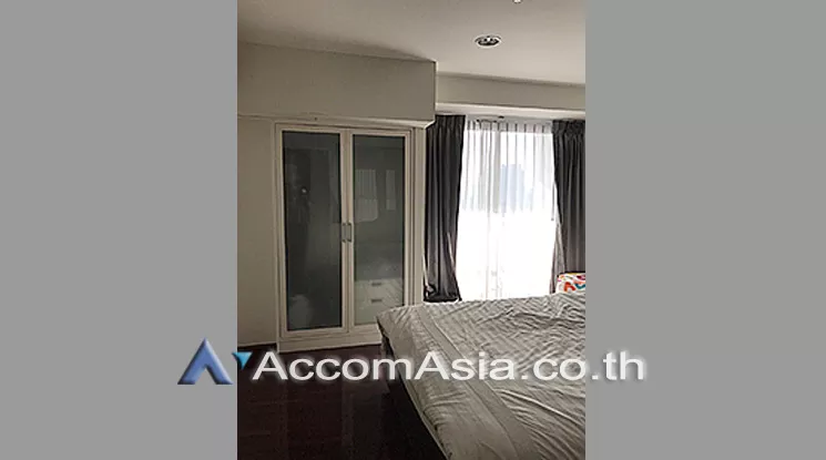 unit 2 Bedrooms  Condominium For Sale in Rama 3, Bangkok  near BRT Rama III Bridge (AA17207)