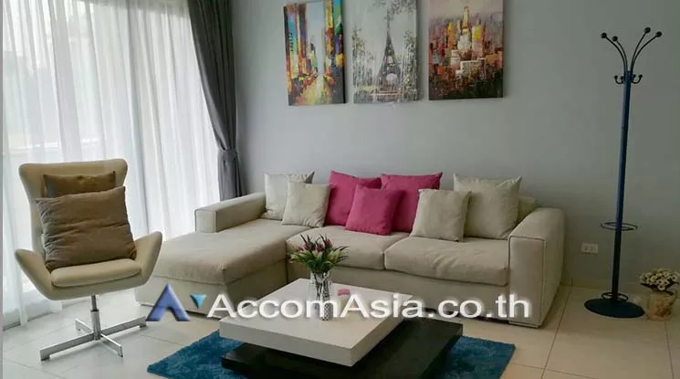  2 Bedrooms  Condominium For Rent in Sukhumvit, Bangkok  near BTS Ekkamai (AA17247)