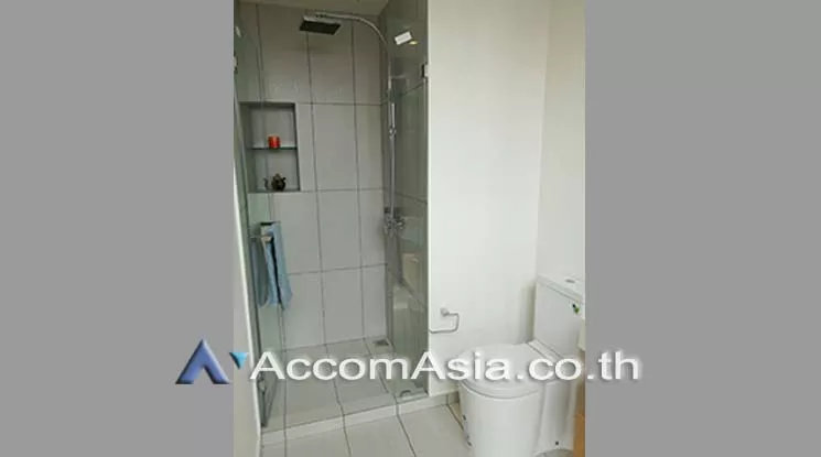 12  2 br Condominium For Rent in Sukhumvit ,Bangkok BTS Ekkamai at The Lofts Ekkamai  AA17247