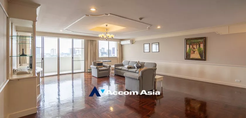  1  3 br Apartment For Rent in Sukhumvit ,Bangkok BTS Ekkamai at Ideal Place For Big Famlilies AA17254