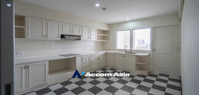 7  3 br Apartment For Rent in Sukhumvit ,Bangkok BTS Ekkamai at Ideal Place For Big Families AA17254