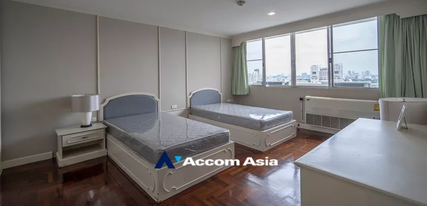 9  3 br Apartment For Rent in Sukhumvit ,Bangkok BTS Ekkamai at Ideal Place For Big Famlilies AA17254