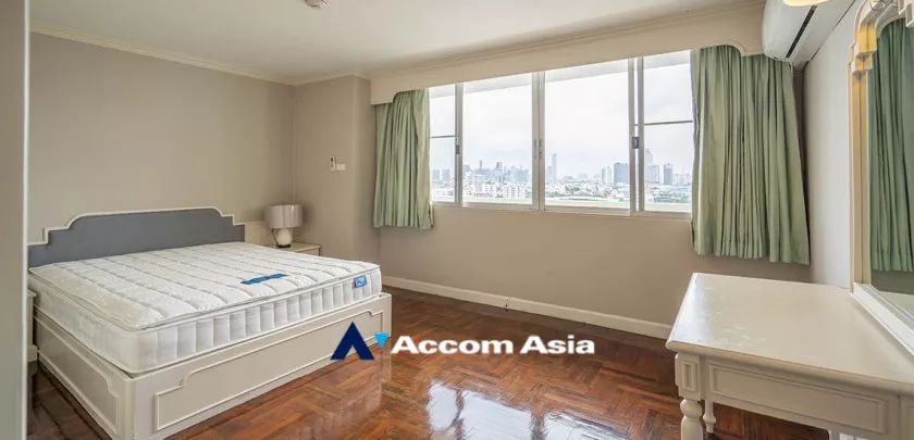 10  3 br Apartment For Rent in Sukhumvit ,Bangkok BTS Ekkamai at Ideal Place For Big Famlilies AA17254