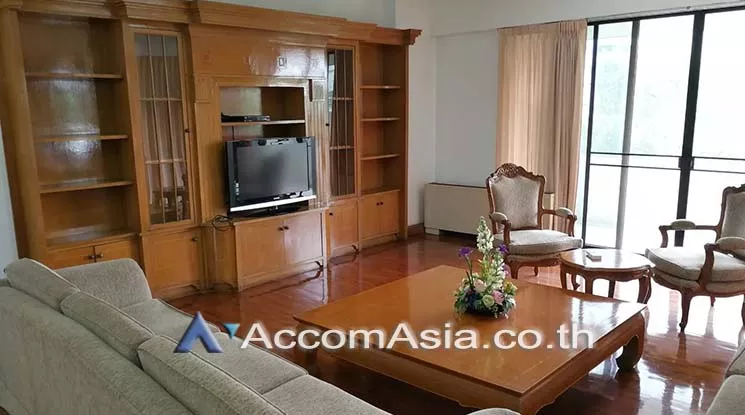 Pet friendly |  Peacefulness and Urban Apartment  3 Bedroom for Rent BTS Thong Lo in Sukhumvit Bangkok