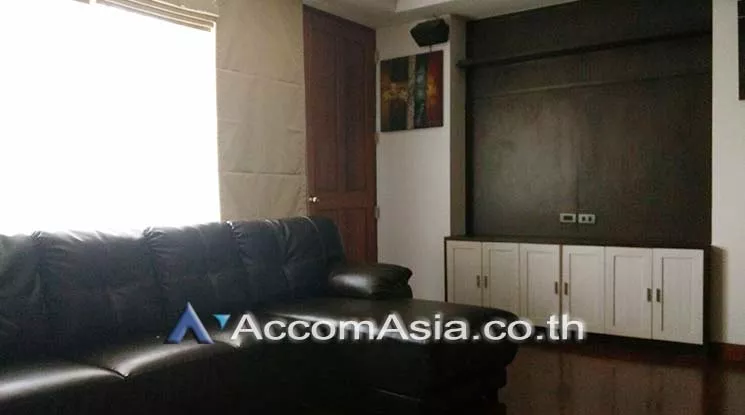 unit 2 Bedrooms  Condominium For Rent & Sale in Ploenchit, Bangkok  near BTS Ratchadamri (AA17275)