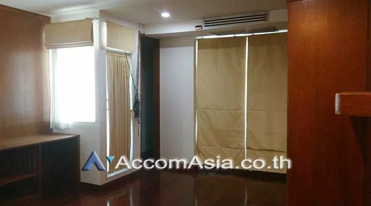 4  2 br Condominium For Rent in Ploenchit ,Bangkok BTS Ratchadamri at Baan Thanon Sarasin AA17275