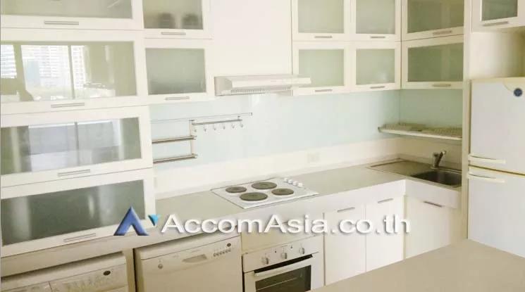 5  2 br Condominium for rent and sale in Ploenchit ,Bangkok BTS Ratchadamri at Baan Thanon Sarasin AA17277