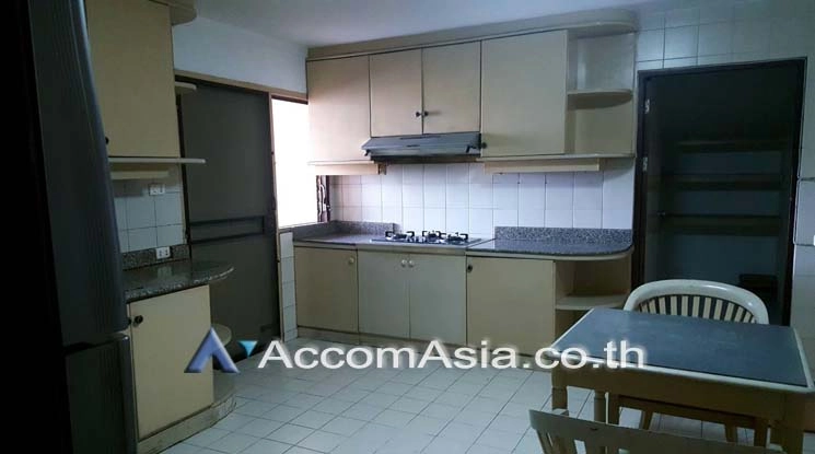 8  3 br Condominium for rent and sale in Sukhumvit ,Bangkok BTS Ekkamai at Oriental Tower AA17279