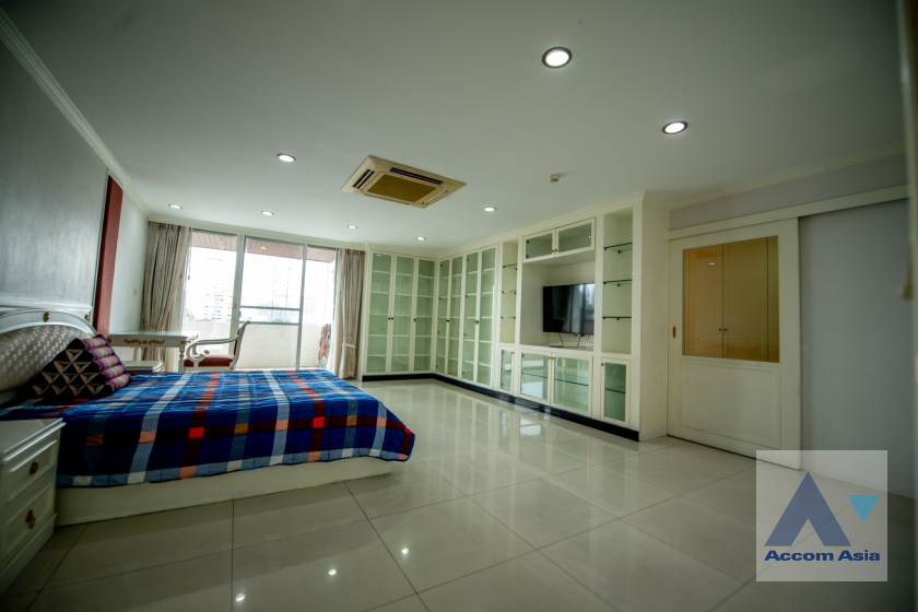 10  4 br Condominium for rent and sale in Sukhumvit ,Bangkok BTS Ekkamai at Oriental Tower AA17280