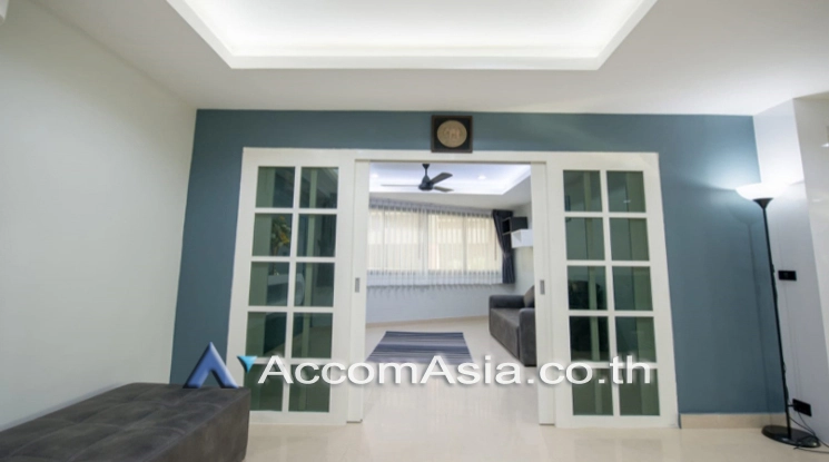 unitPet friendly |  3 Bedrooms  Condominium For Rent & Sale in Sukhumvit, Bangkok  (AA17281)
