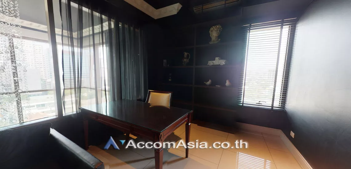 5  2 br Condominium for rent and sale in Sukhumvit ,Bangkok BTS Phrom Phong at The Emporio Place AA17282