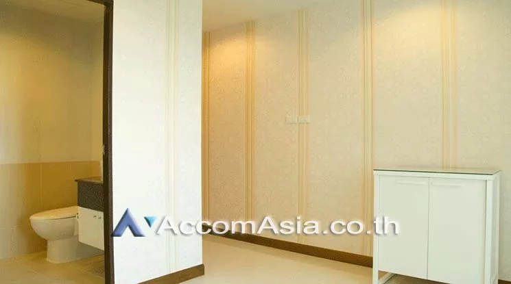  1 Bedroom  Condominium For Rent & Sale in Sukhumvit, Bangkok  near MRT Phetchaburi (AA17312)
