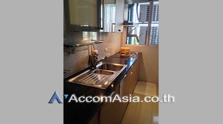 unit 2 Bedrooms  Condominium For Rent in Sukhumvit, Bangkok  near BTS Phrom Phong (AA17313)