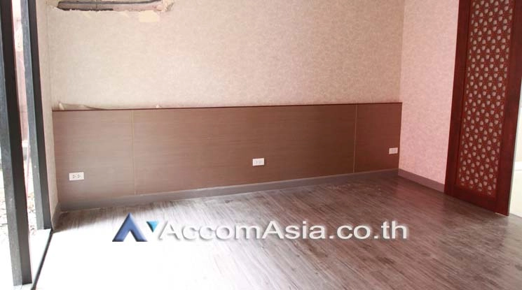 6  House For Rent in Sukhumvit ,Bangkok BTS Thong Lo AA17317