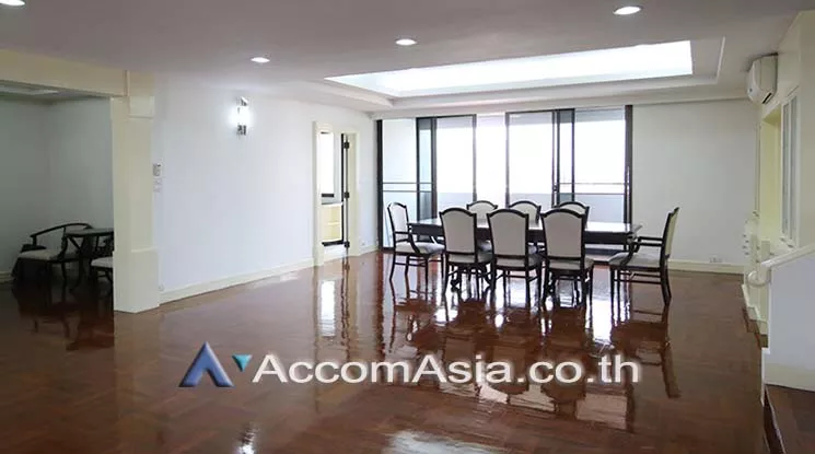 unitPet friendly |  3 Bedrooms  Apartment For Rent in Sukhumvit, Bangkok  near BTS Asok - MRT Sukhumvit (AA17322)