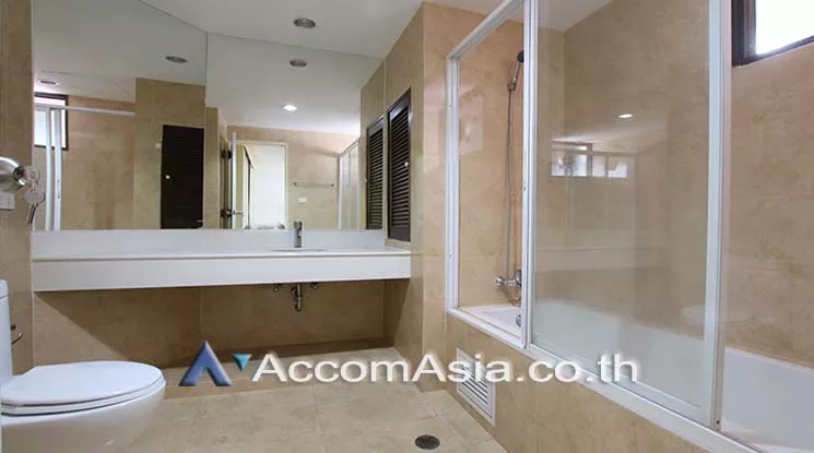 9  3 br Apartment For Rent in Sukhumvit ,Bangkok BTS Asok - MRT Sukhumvit at Convenience for your family AA17322