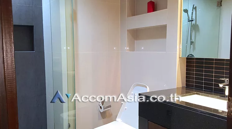 8  3 br Condominium For Rent in Sathorn ,Bangkok BTS Sala Daeng - MRT Lumphini at Sathorn Gardens AA17324