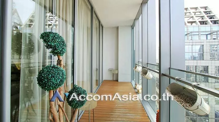  1  3 br Condominium For Rent in Silom ,Bangkok BTS Sala Daeng - MRT Silom at Saladaeng Residences AA17335
