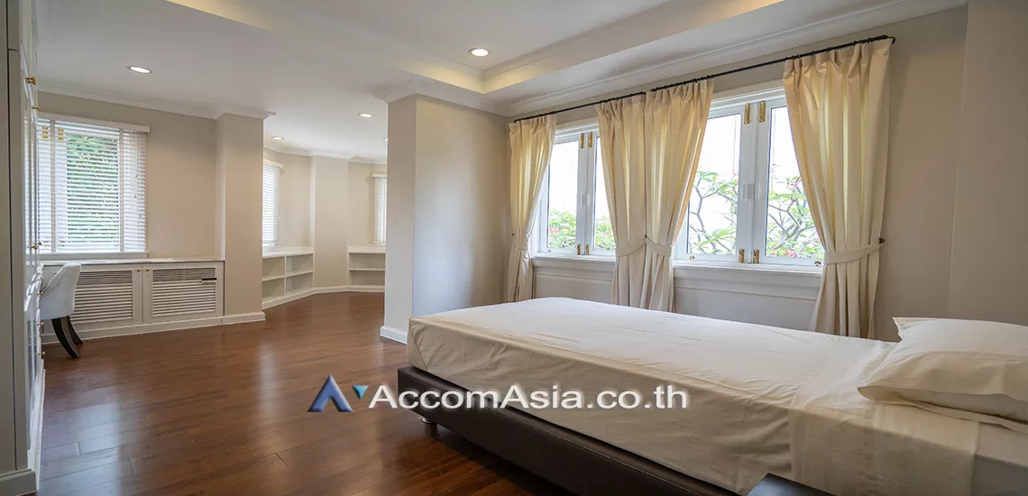 11  3 br Apartment For Rent in Sukhumvit ,Bangkok BTS Ekkamai at Exclusive Elegant Apartment AA17343