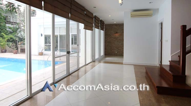 6  4 br House For Rent in Sukhumvit ,Bangkok BTS Thong Lo at Privacy and Peaceful AA17366