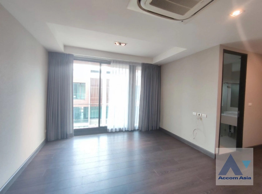 10  3 br Townhouse for rent and sale in Sukhumvit ,Bangkok BTS Ekkamai at The Park lane 22 AA17367