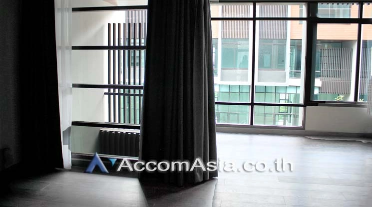 10  3 br Townhouse for rent and sale in Sukhumvit ,Bangkok BTS Ekkamai at The Park lane 22 AA17367