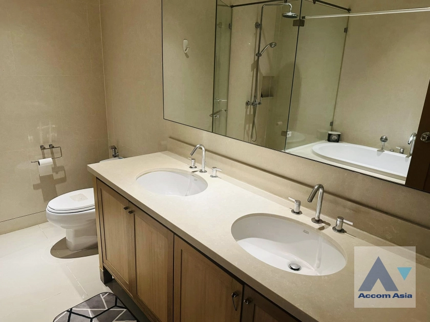 10  1 br Condominium For Rent in Sukhumvit ,Bangkok BTS Phrom Phong at The Emporio Place AA17371