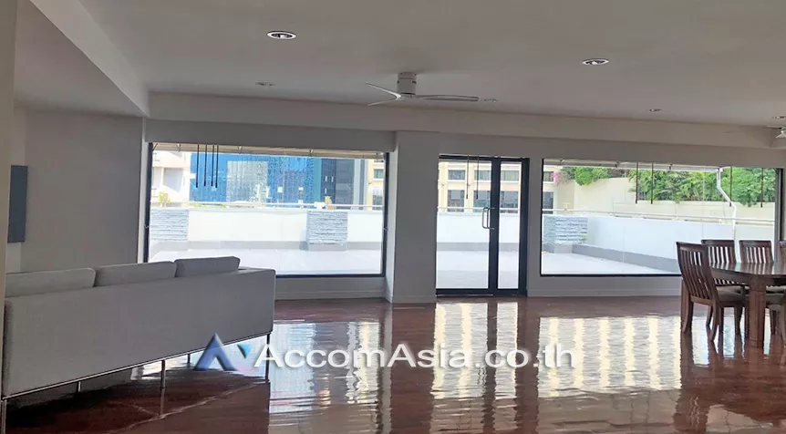 unitPenthouse, Pet friendly |  3 Bedrooms  Apartment For Rent in Sukhumvit, Bangkok  near BTS Asok - MRT Sukhumvit (21111)