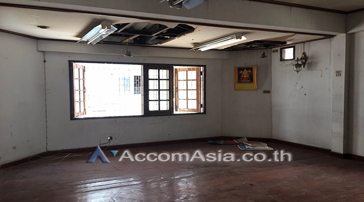 17  8 br House for rent and sale in Sathorn ,Bangkok  AA17378