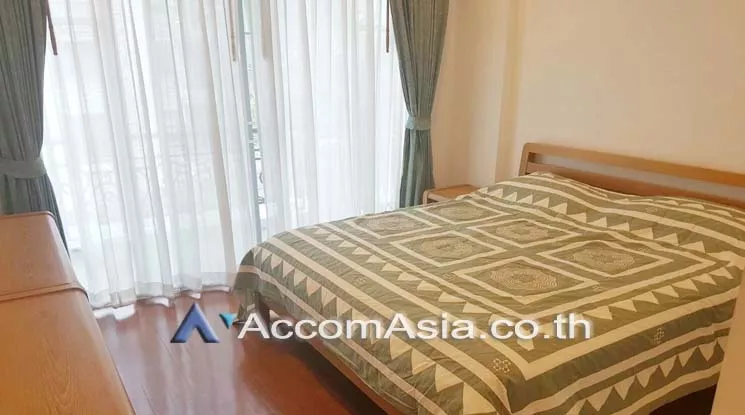 unit 2 Bedrooms  Condominium For Rent in Sukhumvit, Bangkok  near BTS Thong Lo (AA17412)