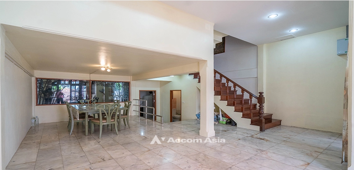 7  5 br House For Rent in Sukhumvit ,Bangkok BTS Ekkamai at Ekkamai Villas AA17416