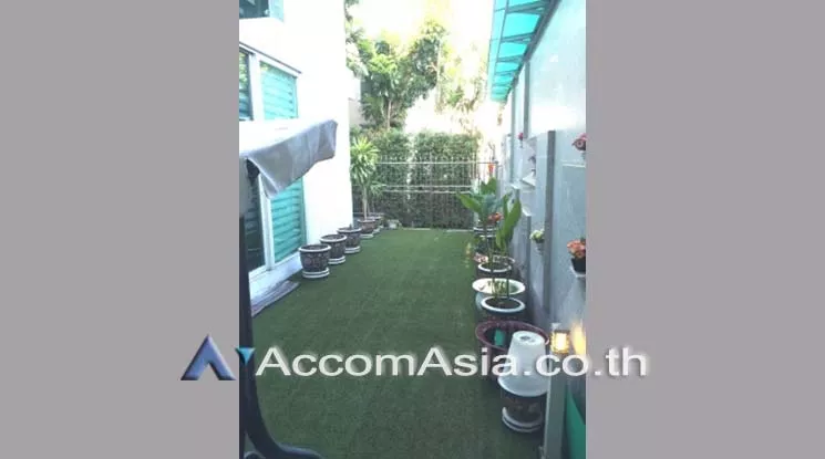 8  5 br House For Rent in Pattanakarn ,Bangkok  at The Star Estate Pattanakarn AA17449