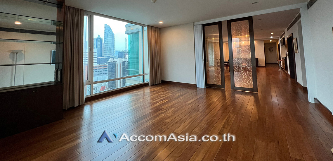 13  3 br Condominium For Rent in Ploenchit ,Bangkok BTS Chitlom at The Park Chidlom AA17468