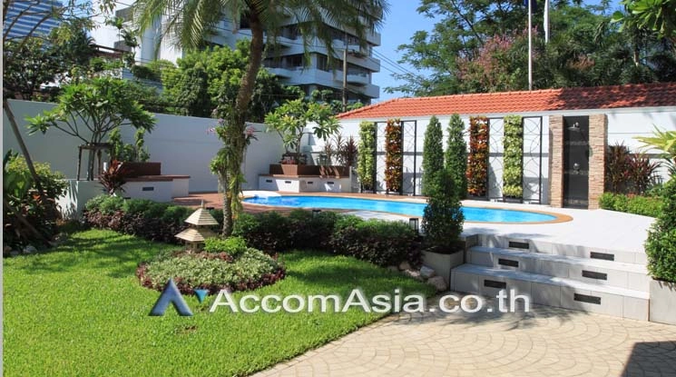 1  7 br House for rent and sale in Sathorn ,Bangkok MRT Lumphini AA17483