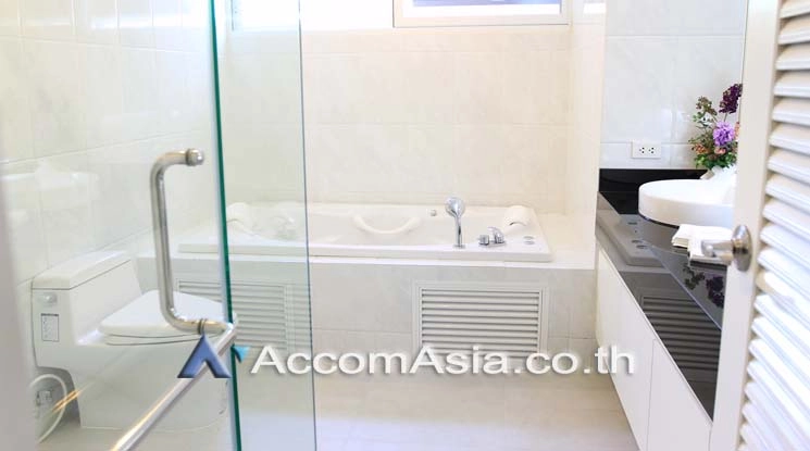 20  7 br House for rent and sale in Sathorn ,Bangkok MRT Lumphini AA17483