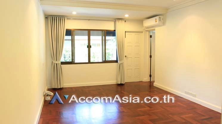 23  7 br House for rent and sale in Sathorn ,Bangkok MRT Lumphini AA17483
