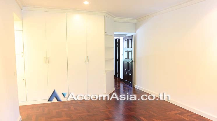 24  7 br House for rent and sale in Sathorn ,Bangkok MRT Lumphini AA17483