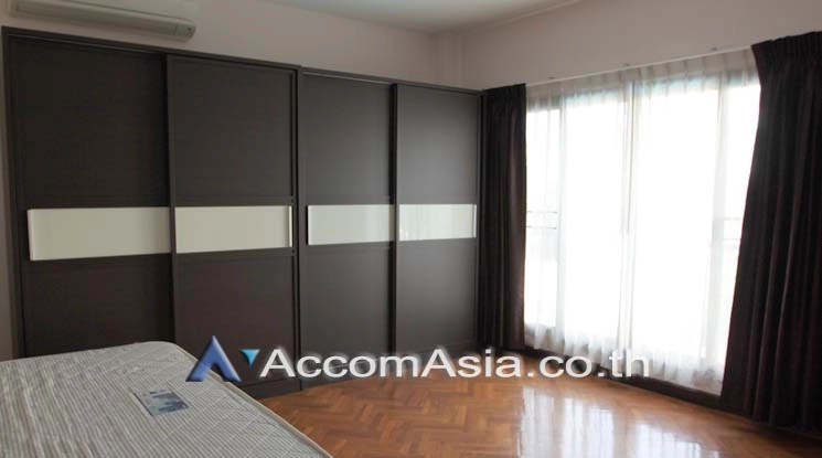 11  Studio Apartment for rent and sale in Sukhumvit ,Bangkok BTS Ekkamai at Spacious Unique AA17547