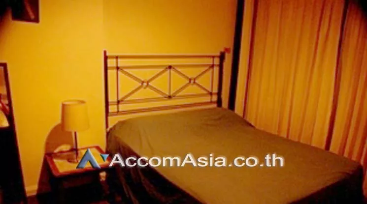 unit 2 Bedrooms  Condominium For Rent in Sukhumvit, Bangkok  near BTS Nana (AA17551)