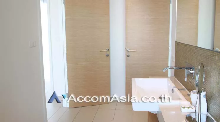 13  2 br Condominium For Rent in Sukhumvit ,Bangkok BTS Ekkamai at The Lofts Ekkamai  AA17603