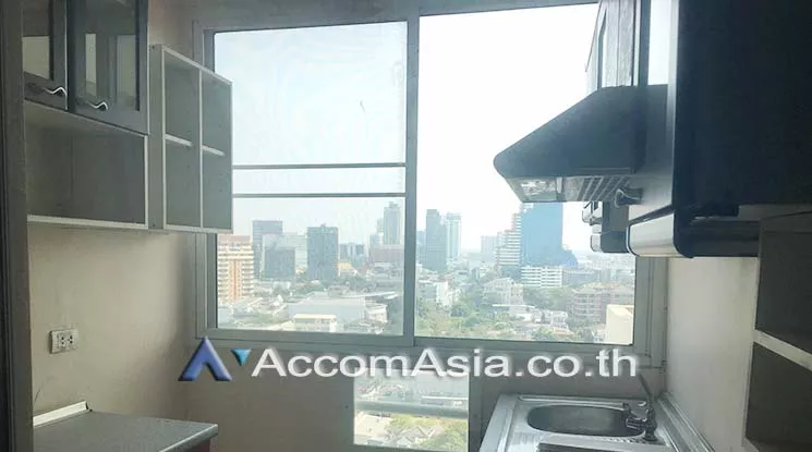unit 1 Bedroom  Condominium For Sale in Sukhumvit, Bangkok  near BTS Ekkamai (AA17607)